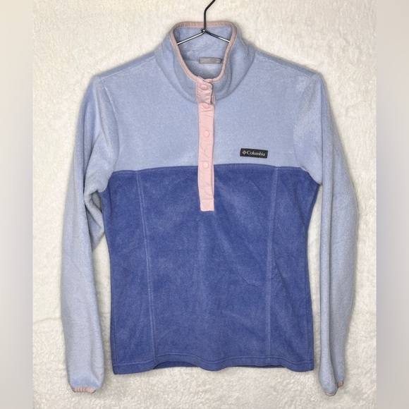 Columbia Jackets & Blazers - Columbia Light Blue and Pink Fleece Top